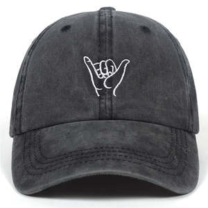 Casquette de baseball vintage bleu marine délavé en polyester/coton avec motif Shaka Hang Loose brodé de paillettes et imprimé par transfert thermique - Product Image 2
