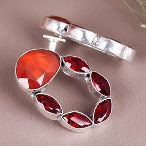 Pendientes Colgantes Boho Tribales de Latón para Mujer con Piedra Roja Rubí, Chapados en Plata Antigua, Joyería de Declaración, Regalo - Product Image 3