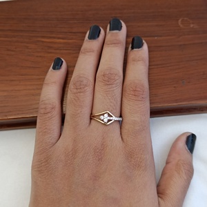 Bague de fiançailles élégante Namivaa Vmg60 en or rose 14 carats avec grappe de diamants, design géométrique à cadre ouvert, micro-incrustation, cadeau pour femme - Product Image 4