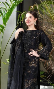 Ensemble 3 pièces en coton brodé sur mesure pour femme, style pakistanais, à manches longues, entièrement brodé, prix d'usine - Product Image 2