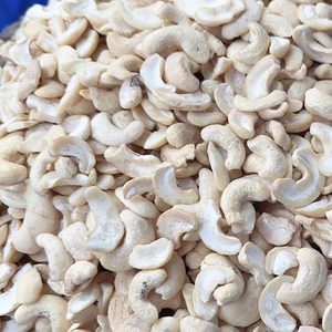Hot Sale Cashew Kernels Vietnam Organic Whole Cashew W180 W210 W240 Santigo Cashew Private Label Packaging Available - Product Image 1