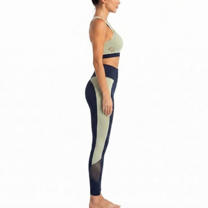 Nouvel ensemble de sport côtelé sans couture pour femme – Tenue athlétique moderne pour l'entraînement cardio, la musculation et le fitness - Product Image 6