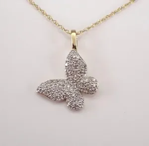 Pendentif Papillon en Argent Sterling 925 avec Moissanite Couleur D VVS1, Collier Breloque Papillon Sertie de Pierres pour Femme, Bijoux Personnalisés - Product Image 1