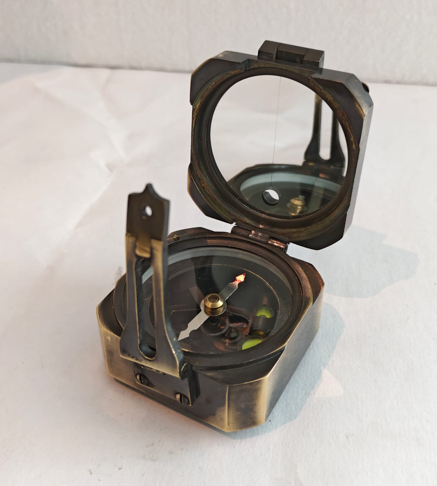 สีน้ำตาล