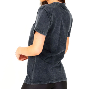 Camiseta de mujer de algodón 100% con lavado ácido, estilo vintage, desgastada, de verano, holgada, de tela de lona, de secado rápido y transpirable, venta al por mayor. - Product Image 4