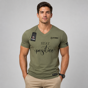 Camiseta de Cuello en V para Hombre Fly Humble, Color Verde Oliva, Manga Corta, Corte Ajustado, Transpirable, de Algodón, Informal, con Estampado 'Stay Positive', OEM - Product Image 1