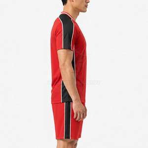 Conjunto de Uniforme de Fútbol de Alto Rendimiento, Tejido Ligero y Cómodo Diseñado para Futbolistas y Entusiastas del Deporte - Product Image 5