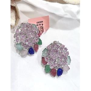 ต่างหูแบบติดหูชุบเงินประดับเพชรซิคอนคุณภาพดีเยี่ยมสำหรับผู้หญิงและเด็กผู้หญิง ดีไซน์ทันสมัย เหมาะสำหรับงานเลี้ยงกลางคืนและแฟชั่น - Product Image 1