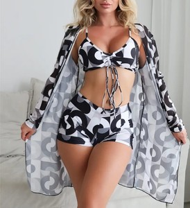 Conjunto de tankini con estampado geométrico para mujer, top halter con cordones y pantalones cortos, traje de baño, bikini, ropa de playa de Bangladesh - Product Image 1