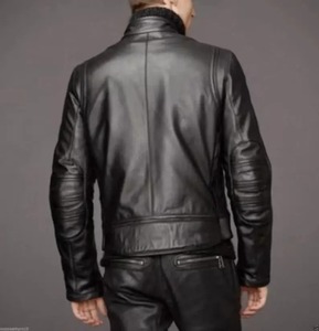 Chaqueta de Motociclista de Cuero Negro Hecha a Mano para Hombre, Chaqueta de Motociclista Vintage de Piel de Cordero Genuina - Product Image 2
