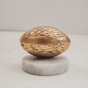 Decorative Metal Paperweight Durable <b>Table</b> Accessory For Office Counter <b>Study</b> Area And Premium Gift Purpose - Product Image 1