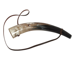 Auténtico Cuerno de Guerra Vikingo - Cuerno Natural de Buey Hecho a Mano con Correa de Cuero - Corneta Medieval para Decoración y Reenactamiento - Product Image 5