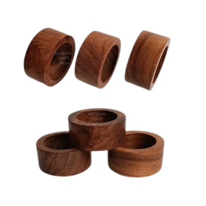 Anneaux de serviette en bois massif de haute qualité, finition naturelle, accessoires de table élégants pour événements, fournisseur en gros - Product Image 5