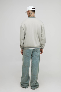 Veste de style universitaire décontractée coupe-vent en peau de mouton avec logo personnalisé OEM, broderie sur le devant, manches extra larges pour hommes - Product Image 2