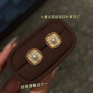 Nouvelles boucles d'oreilles en forme de peinture à l'huile de jardin de Monet de luxe 2024 pour femmes, accessoires d'oreille de style chinois haut de gamme, tempérament explosif - Product Image 2