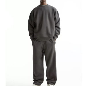 Conjunto Deportivo de Sudadera con Cuello Redondo y Manga Larga para Hombre, Color Sólido, Corte Holgado, Algodón Medio, Ropa Casual de Otoño con Bolsillos Laterales - Product Image 1