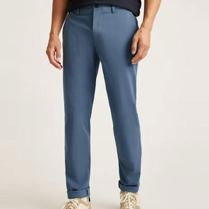 Pantalones Chinos Clásicos Esenciales con Toque Moderno para Hombre, Corte Ajustado, Tela Elástica Resistente, Perfectos para el Trabajo y un Estilo Casual - Product Image 1