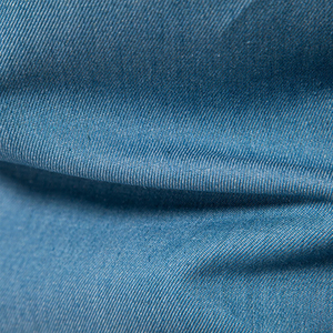 Chemise cargo vintage à coupe décontractée offrant confort, style et design pratique - Product Image 4