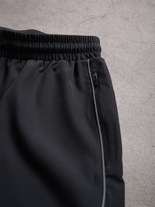 Pantalones Cortos Cómodos para Hombre con Cintura Ajustable para Uso Diario, Viajes y Actividades al Aire Libre - Product Image 4