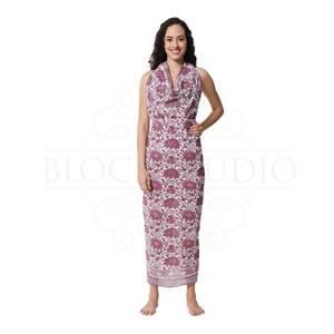 Pareo de Algodón con Estampado Artesanal de Vino de Ciruela para Mujer, Ligero, para Usar como Cubrebañador, Ropa de Playa y Resort para el Verano - Product Image 2