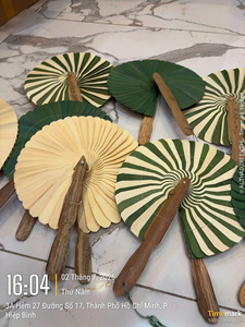 OEM Custom Color Foldable Palm Leaf <b>Fan</b> Handmade Wooden Handle Round Folding <b>Hand</b> <b>Fan</b> Wholesale - Product Image 4