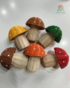 Elegante y Único, Ideal para la Imaginación de los Niños, Hongo de Ratán Hecho a Mano para la Habitación Infantil - Product Image 5