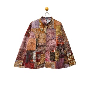 Veste d'hiver réversible en patchwork fait main, matelassée, écologique, respirante, en soie, pour femme, élégante, pour les soirées, style bomber, ethnique, bohème - Product Image 1