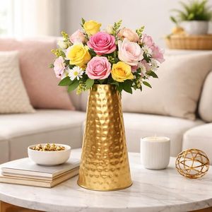 Pot à fleurs moderne en métal martelé doré pour arrangement floral, décoration de bureau - Product Image 5