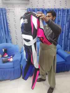 Mono de Motociclismo de Alta Calidad, Traje de Motocicleta de Cuero de Canguro, Protección de Acero al Carbono, Impermeable y Resistente al Viento - Product Image 4