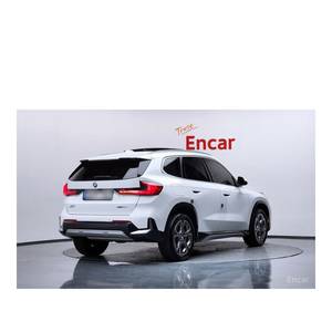 BMW X1 XDrive 20i XLine 2024, 5,978 km, con Volante a la Izquierda y Cámara Trasera - Product Image 2