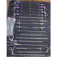 Ensemble d'instruments laparoscopiques de haute qualité, 23 pièces / Instruments de haute qualité