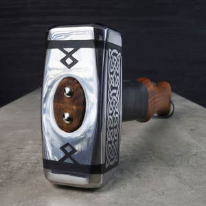 Marteau Viking en Acier Damas Fait Main Durable - Qualité Industrielle pour Toiture, Camping, Chasse, Personnalisable OEM - Product Image 6