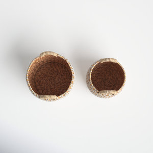 Cesta de almacenamiento con temática de hojas hecha a mano con detalle de cuerda funcional y decorativa con asas - Product Image 5