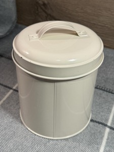White Metal Biscuit Storage Container With Lid <b>Kitchen</b> Cookie Jar For Countertop <b>Pantry</b> Organizer Stylish Food Storage - Product Image 2