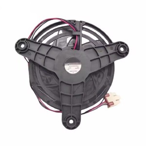 Motor de Ventilador de Refrigerador GW13E12MS1AB-52 DC 12V de Repuesto, 120mm, 3 Pines, Ensamblaje de Ventilador de Enfriamiento para Evaporador de Refrigerador/Congelador - Product Image 1