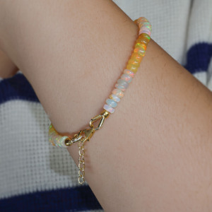 Shaded Gemstone <b>Beads</b> Plain <b>Bracelet</b> Plain Shaded Gemstone <b>Bead</b> <b>Bracelet</b> for Women Elegant Shaded Gemstone <b>Beads</b> <b>Bracelet</b> - Product Image 1