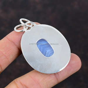 Colgante de Plata de Ley 925 Hecho a Mano - Joyería con Piedras Preciosas - Joyería Artesanal - Colgante de Plata con Ágata de Encaje, Regalo de Boda para Ella - Product Image 2