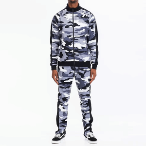 Ensemble de survêtement camouflage pour homme, sweat-shirt à fermeture éclair intégrale et pantalon assorti, style streetwear, respirant, polyester, coupe classique - Product Image 1
