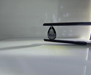 Diamant de laboratoire CVD de 1,08 carat, forme poire, noir fantaisie, certifié IGI, pierre précieuse non montée pour bijoux sur mesure - Product Image 5
