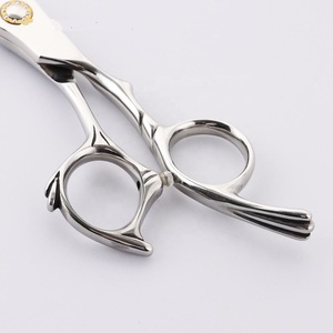 Ciseaux de coiffure professionnels en acier japonais 440C, outils de coiffage, ciseaux de barbier pour la coiffure professionnelle par ANAAIF ENTERPRISES - Product Image 3