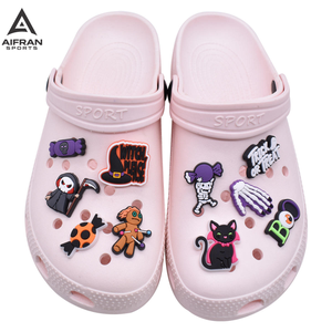 AIFRAN Nouveaux charms de chaussures en PVC sur le thème de l'horreur, décorations de boucles pour sabots d'Halloween, cadeaux pour enfants, charms pour sabots de fête - Product Image 1