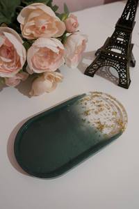 Plateau de service et décoratif en résine époxy rose fait main avec poignées dorées, style artisanal personnalisé, plateaux de rangement - Product Image 2