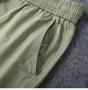 Shorts Bermuda en coton vert olive uni pour homme, taille à cordon, style décontracté, longueur mi-cuisse, tissu tissé, poches, respirant - Product Image 3
