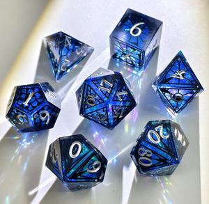 Dados de resina pintados con patrones negros, dados poliédricos únicos para juegos de rol, forma irregular, artesanía coleccionable - Product Image 3