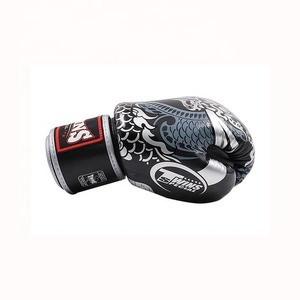 Guantes de Boxeo Twins Edición Dragón Negro, Guantes Profesionales de Entrenamiento y Sparring para Muay Thai, Kickboxing, MMA y Sanda - Product Image 3