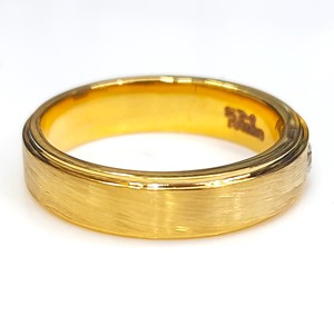 Anillo de compromiso para hombre en oro amarillo con diamante cultivado en laboratorio certificado y tienda de joyería de alta gama en India en Diamond Jewelry Delhi - Product Image 2