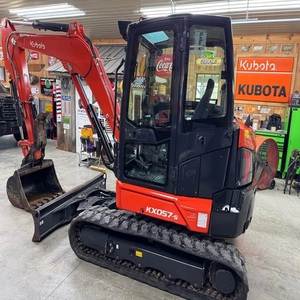 Nouvelle mini-excavatrice Kubota KX057-5 de 5,7 tonnes, excavatrice sur chenilles diesel certifiée CE/EPA, excavatrice compacte hydraulique avec lame angulaire - Product Image 6