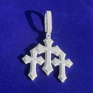 Colgante de Cruz Cristiana para Hombre, con Micro Pavé de Diamantes, Joyería Religiosa, Tono Plateado, Estilo Hiphop - Product Image 3