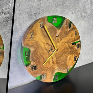 Horloge murale personnalisée en bois de manguier remplie de résine bleu-gris de qualité supérieure, fabriquée en Inde - Product Image 6