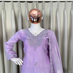 Ensemble haut et pantalon palazzo brodé de sequins VASTRA COTTAGE Designer Fendy avec dupatta, tenue ethnique pour soirée - Product Image 5